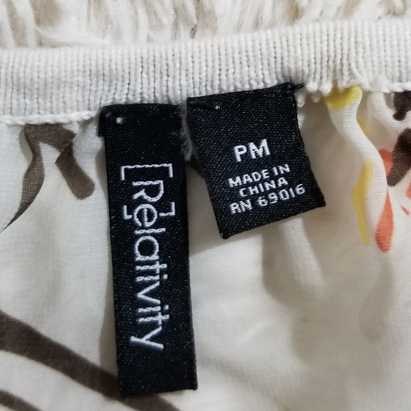 Relativity Sheer Pocket Cardigan - Picture 3 of 4